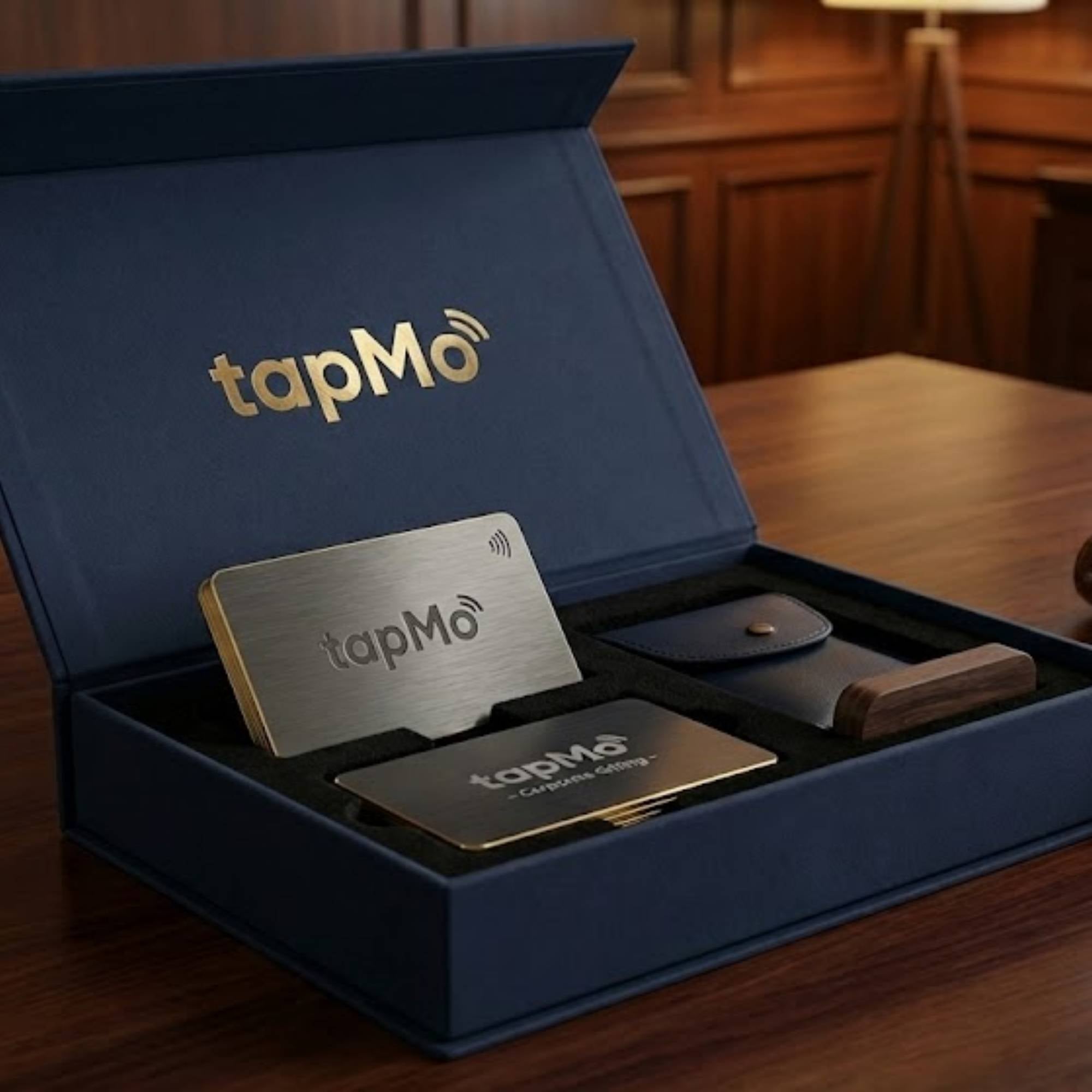 Gift Ideas: Why Personalized tapfolio Cards Make Great Corporate Gifts